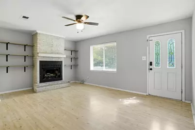 803 S 1st Street, Sanger, TX 76266 - Photo 4