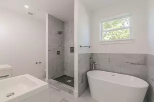 3908 Vilbig Rd, Dallas, TX 75212 - Photo 10