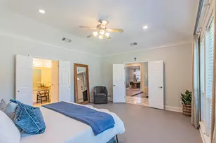 300 Sundance Cir, Irving, TX 75063 - Photo 10