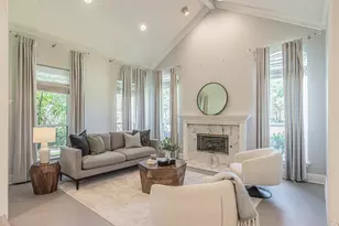 300 Sundance Cir, Irving, TX 75063 - Photo 4