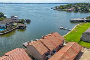 5515 Club Cove Ct, De Cordova, TX 76049 - Photo 4