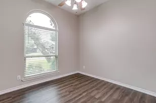 7901 Ember Oaks Dr, North Richland Hills, TX 76182 - Photo 24