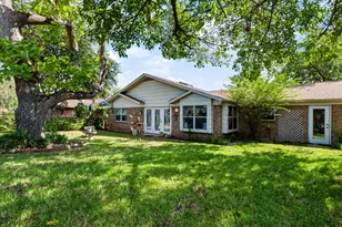 6309 Solona Cir N, Haltom City, TX 76117 - Photo 24