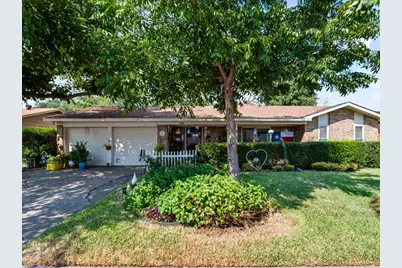 6309 Solona Circle N, Haltom City, TX 76117 - Photo 1