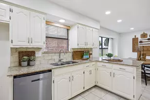 4540 New Orleans Dr, Plano, TX 75093 - Photo 12