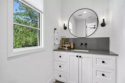 4437 Grassmere Lane, University Park, TX 75205 - Photo 28