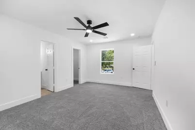5101 Miller Avenue, Fort Worth, TX 76119 - Photo 14