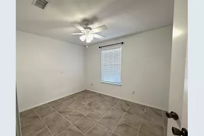 2320 Chestnut Way, Bedford, TX 76022 - Photo 16