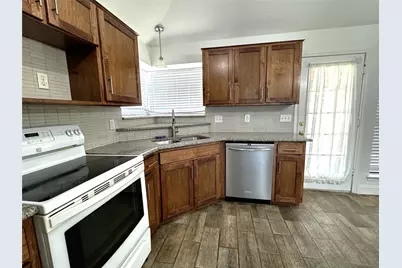 2320 Chestnut Way, Bedford, TX 76022 - Photo 10