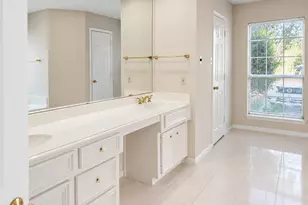 2417 Fulton Dr, Garland, TX 75044 - Photo 18