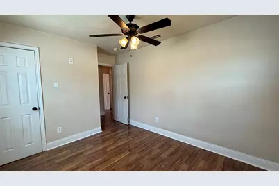 2644 Berryhill Drive, Fort Worth, TX 76105 - Photo 8