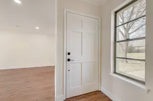 4816 Redwood Dr, Garland, TX 75043 - Photo 2