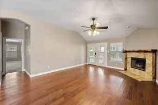 1109 Nighthawk Rd, Fort Worth, TX 76108 - Photo 6