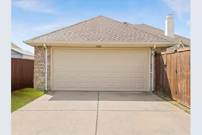 1420 Hudspeth Drive, Carrollton, TX 75010 - Photo 32