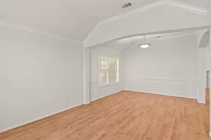 1420 Hudspeth Dr, Carrollton, TX 75010 - Photo 4