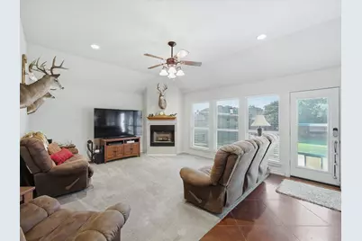 2106 Ridgewood Drive, Bridgeport, TX 76426 - Photo 4