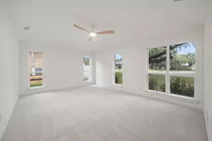 8639 Clover Meadow Dr, Dallas, TX 75243 - Photo 26