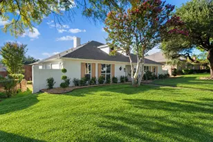 8639 Clover Meadow Dr, Dallas, TX 75243 - Photo 34