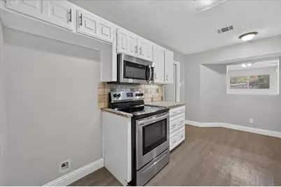 1708 Cimarron Trail, Hurst, TX 76054 - Photo 8