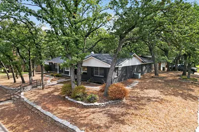 1708 Cimarron Trail, Hurst, TX 76054 - Photo 4