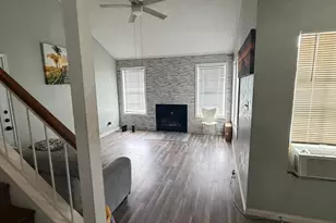 456 Pleasant Meadows Ln, Dallas, TX 75217 - Photo 2
