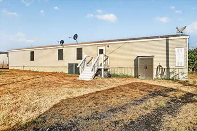 5703 N Sunchase Drive, Granbury, TX 76049 - Photo 36