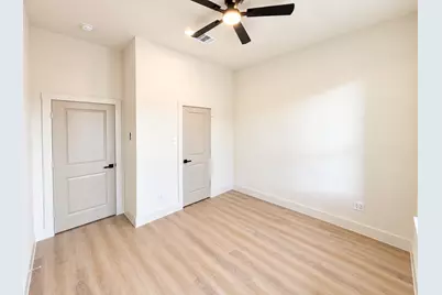 5504 Curzon Avenue, Fort Worth, TX 76107 - Photo 16