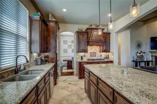 904 Lake Meadow Ln, Little Elm, TX 75068 - Photo 2