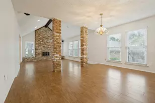 5725 Trails Edge Ct, Arlington, TX 76017 - Photo 38