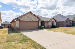 9120 Parkview Cir, Tolar, TX 76476 - Photo 2