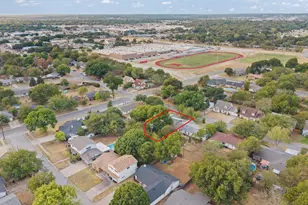 508 NW Newton Dr, Burleson, TX 76028 - Photo 26
