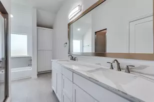 1524 North Carolina Ave, Lancaster, TX 75134 - Photo 8