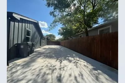1413 Holly Vista Street, Waco, TX 76711 - Photo 2