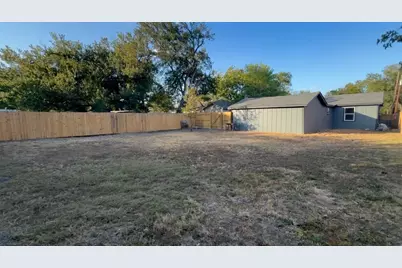 1413 Holly Vista Street, Waco, TX 76711 - Photo 18
