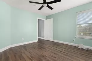 11001 Thornwood Dr, La Porte, TX 77571 - Photo 24