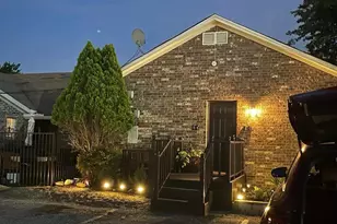 2340 North Chandler Dr E, Fort Worth, TX 76111 - Photo 2