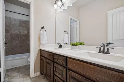 8303 Lake Valley Court, Rowlett, TX 75089 - Photo 18