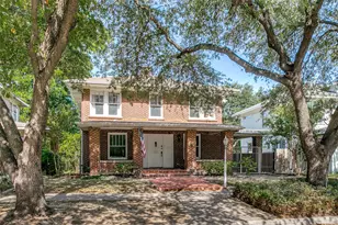 2212 Lipscomb St, Fort Worth, TX 76110 - Photo 1