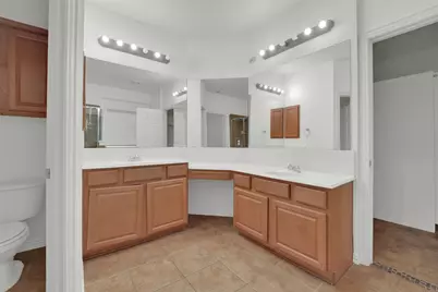 701 Walnut Bend Drive, Mansfield, TX 76063 - Photo 16