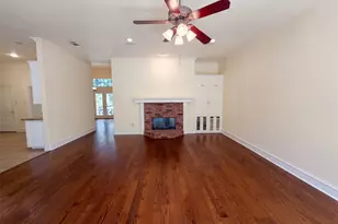 2836 S Lakeview Dr, Cedar Hill, TX 75104 - Photo 10