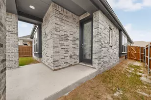 1636 Whispering Mdw Dr, Van Alstyne, TX 75495 - Photo 36