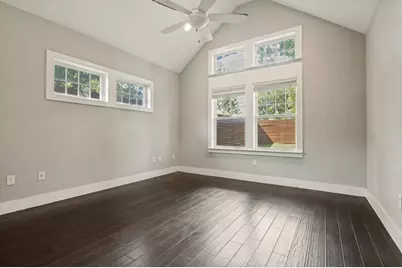 629 Bishop Heights Lane, Dallas, TX 75208 - Photo 30