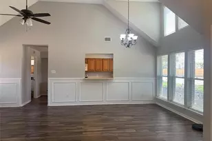 2766 Claremont Dr, Grand Prairie, TX 75052 - Photo 2