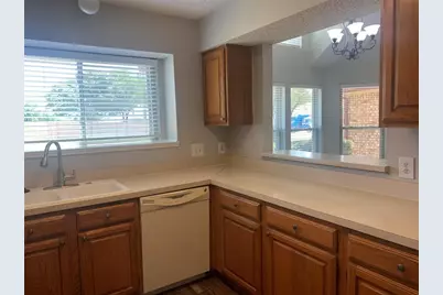2766 Claremont Drive, Grand Prairie, TX 75052 - Photo 8