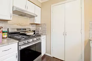 1325 Abbott Dr, Irving, TX 75060 - Photo 12