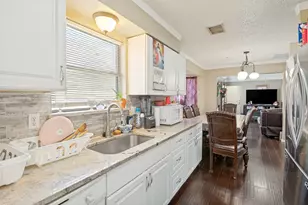 1325 Abbott Dr, Irving, TX 75060 - Photo 10