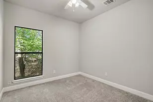 4221 Cardinal Dr, Dallas, TX 75216 - Photo 10