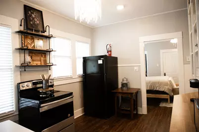 512 N College Street, Waxahachie, TX 75165 - Photo 30