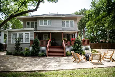 512 N College Street, Waxahachie, TX 75165 - Photo 2