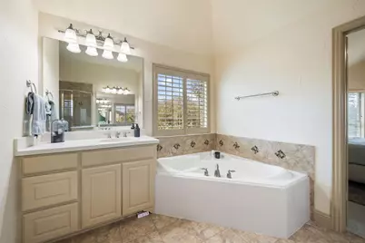 2241 Magic Mantle Drive, Lewisville, TX 75056 - Photo 18